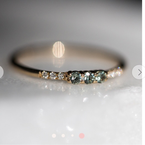 Jennie Kwon - Three Green Sapphire Equilibrium Ring (like new) - Picture 6 of 13